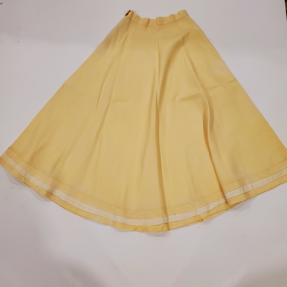 VINTAGE 40s 50s taffeta skirt buttercup yellow - Picture 2 of 12